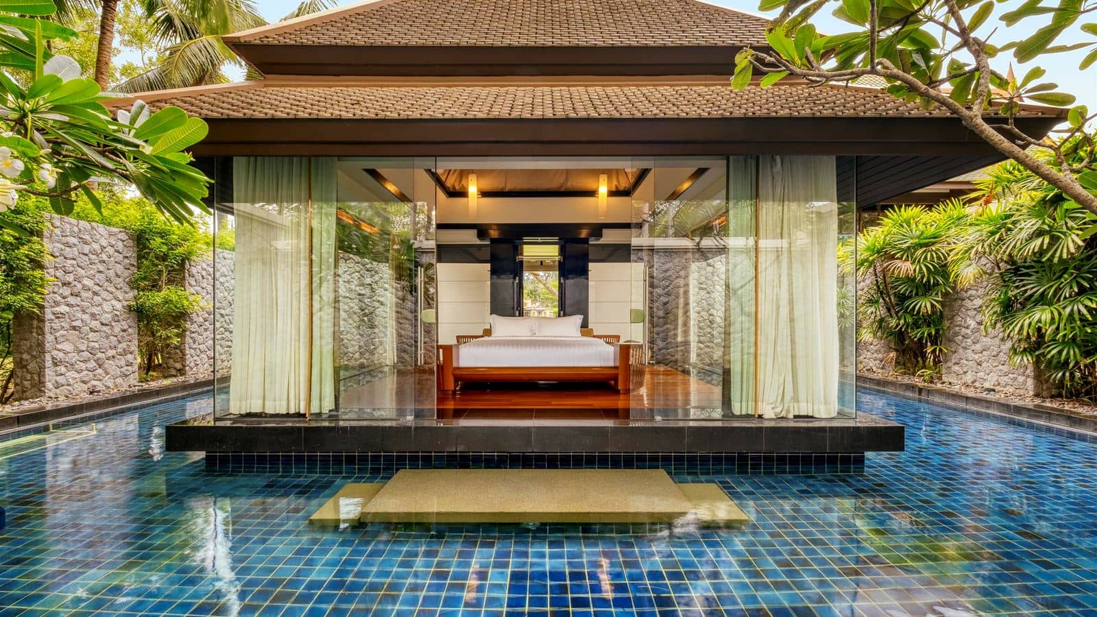 rooms-one-bedroom-doublepool-villa