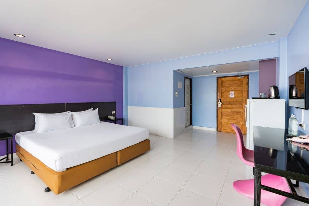 rooms-superior-room