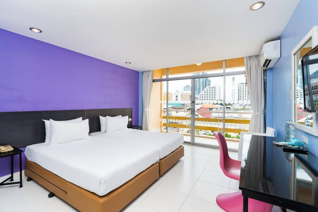 rooms-superior-room