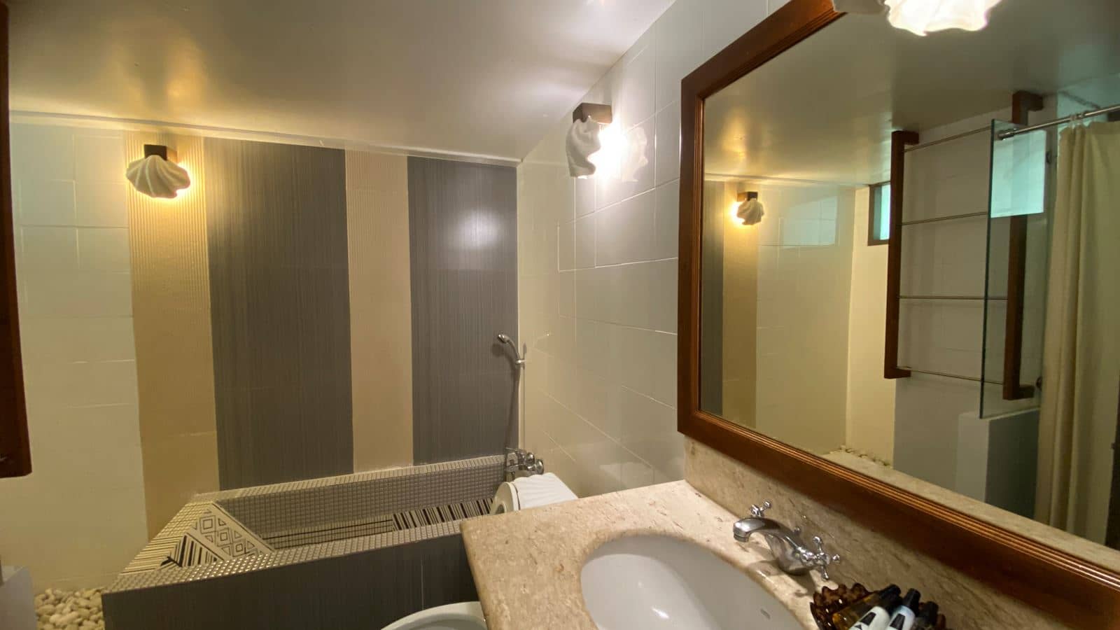 rooms-superior-garden-view