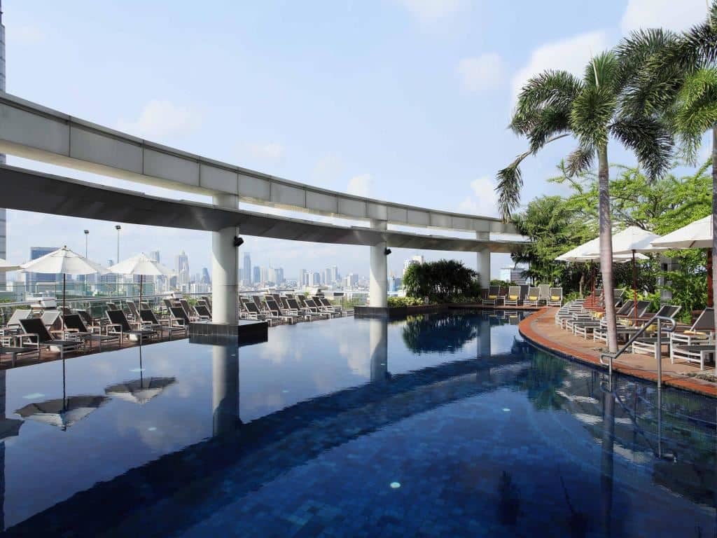 pools-outdoor-pool