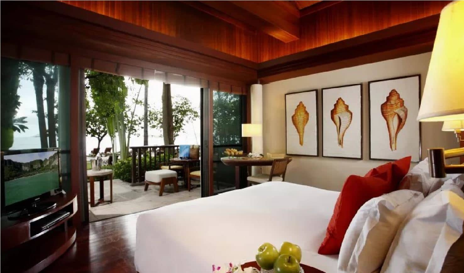 rooms-villa-2-bedroom-private-pool-beachfront