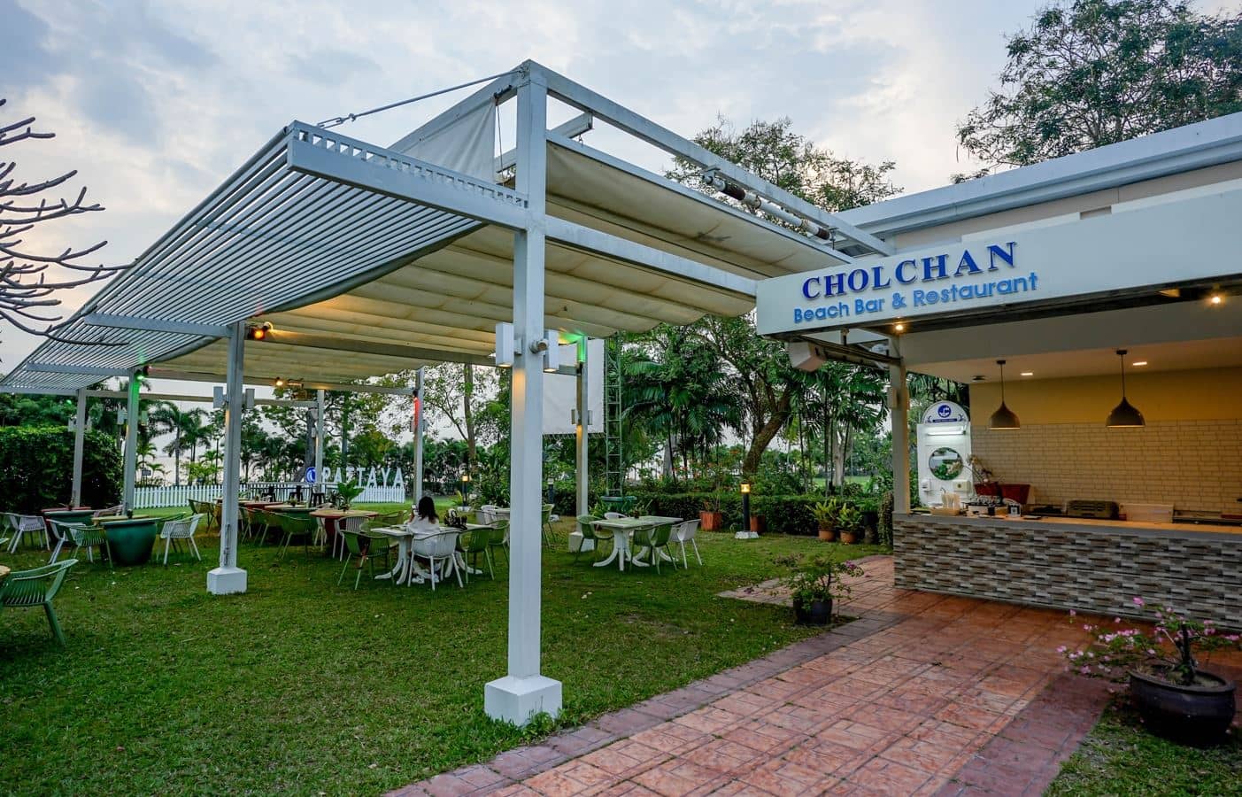 restaurants-cholchan-beach-bar
