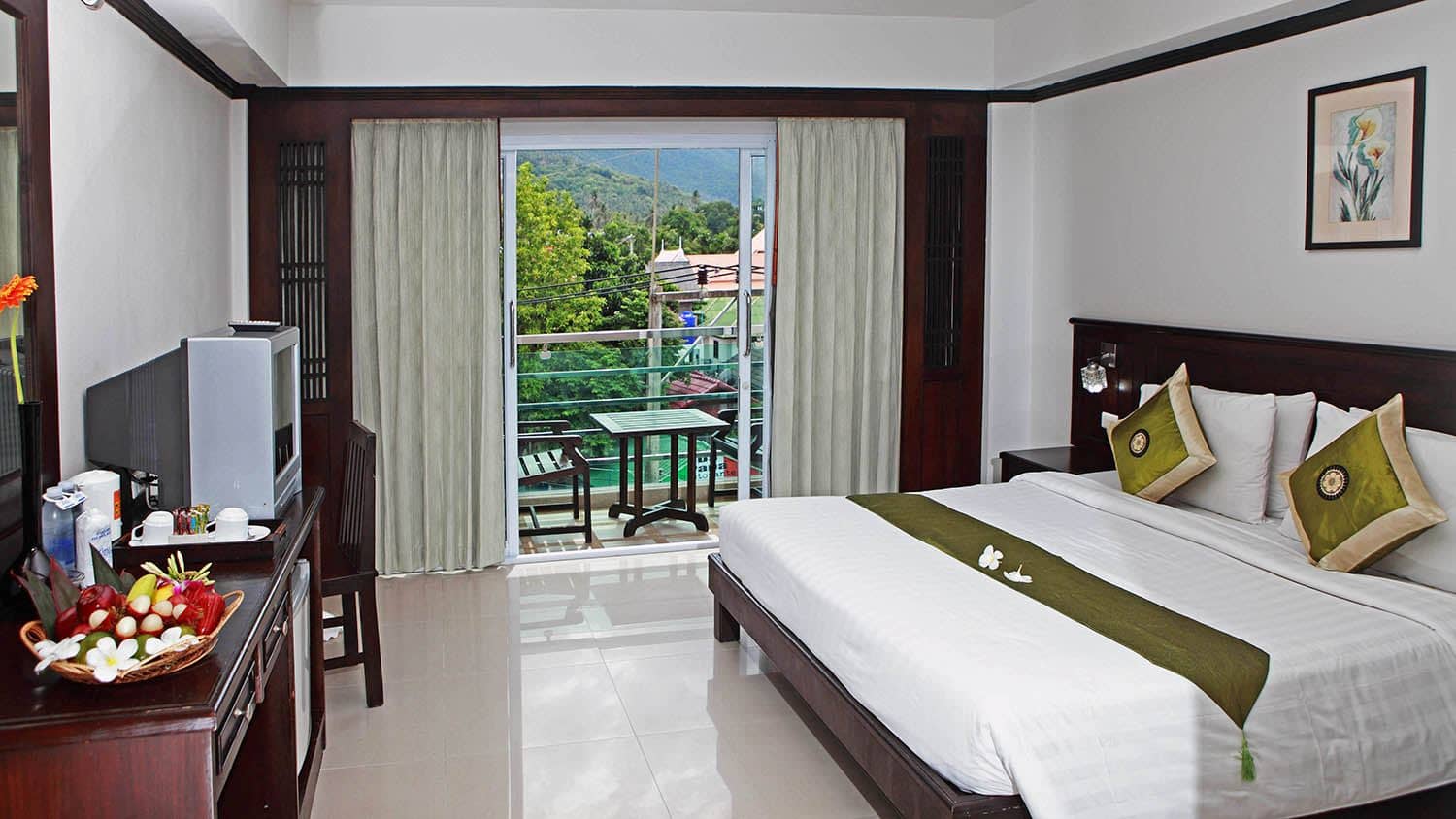 rooms-superior-room