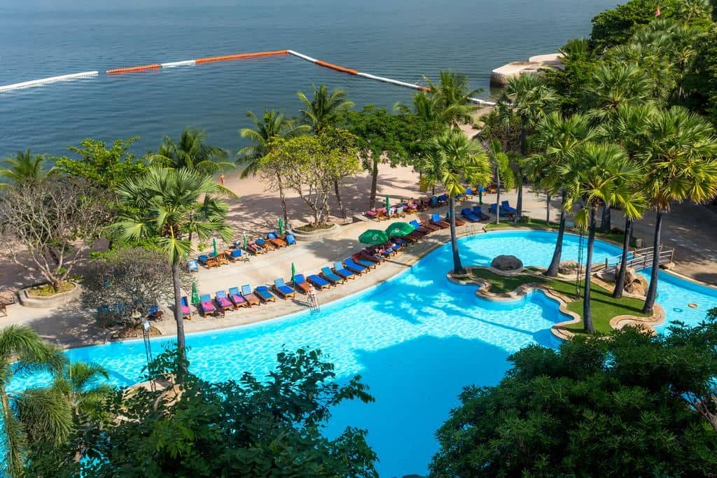 pools-outdoor-pool