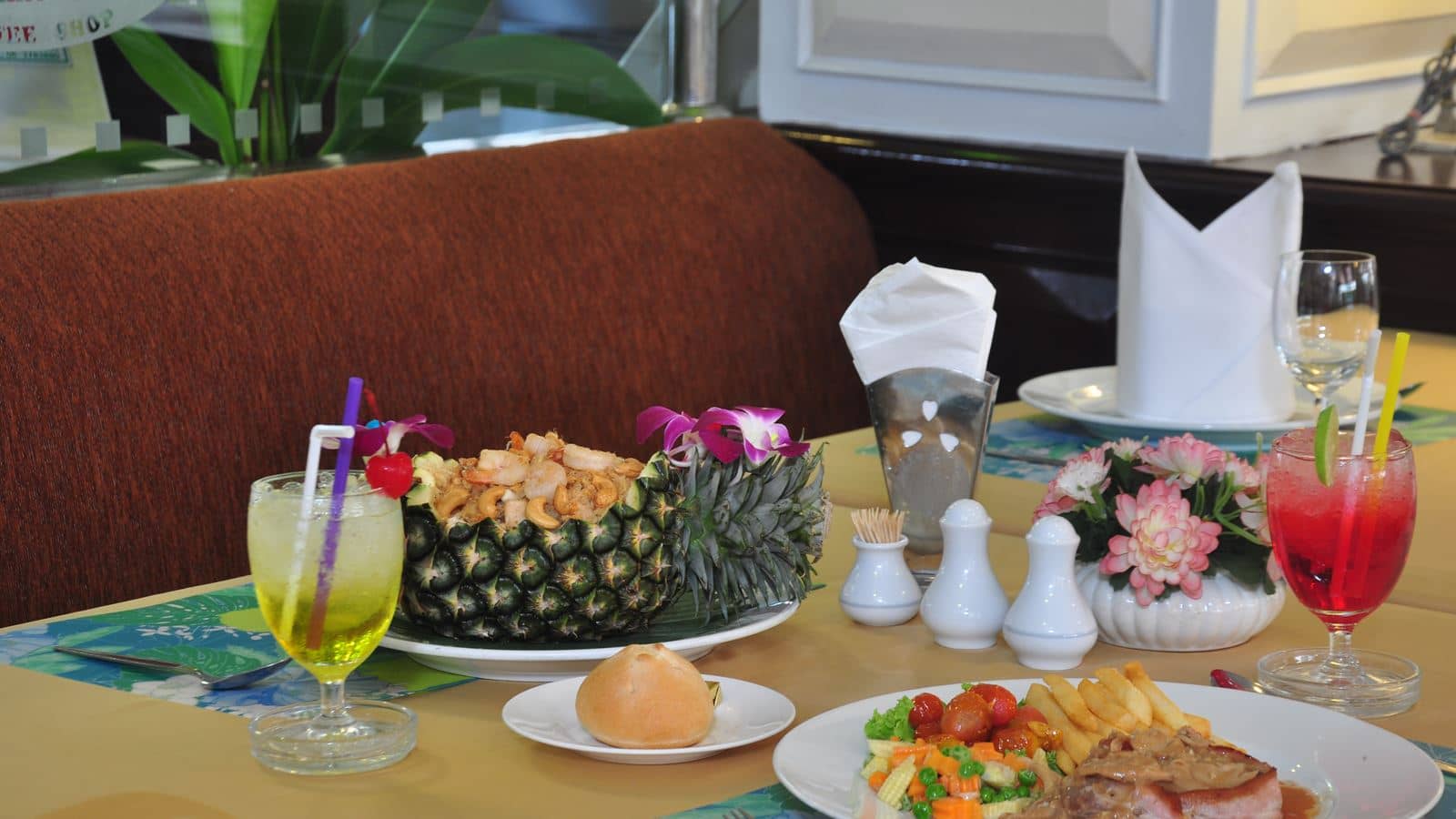 restaurants-four-season-restaurant