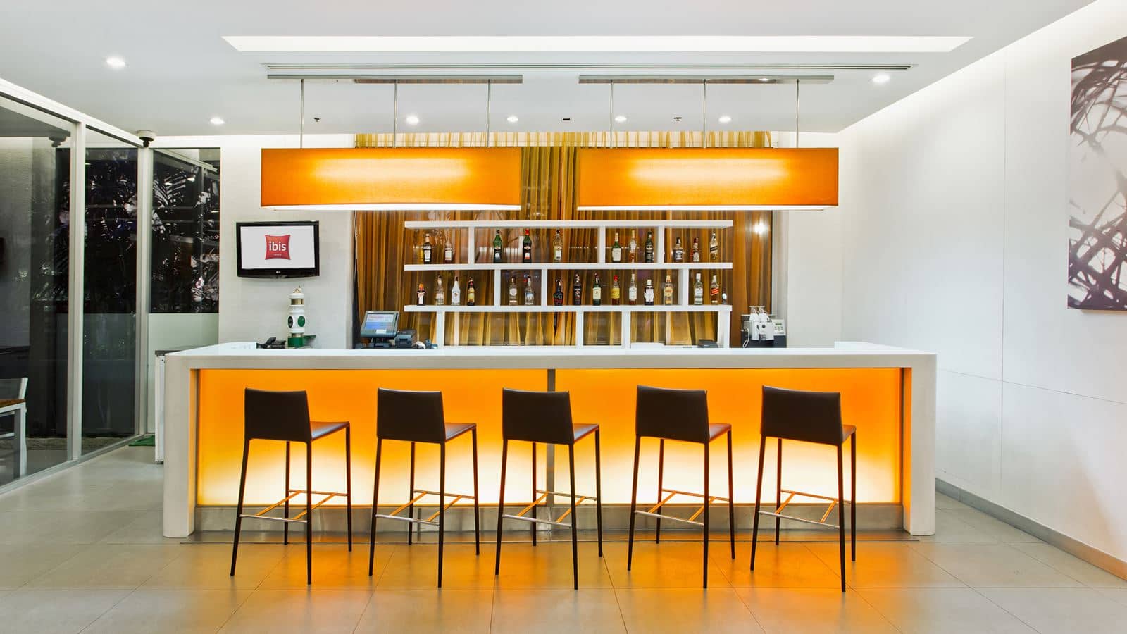bars-lobby-bar