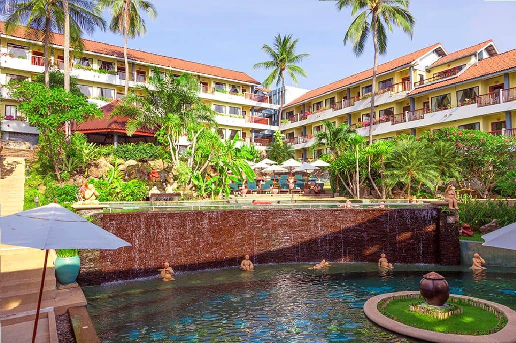 pools-outdoor-pool