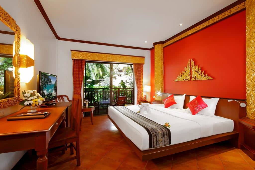 rooms-superior-pool-view