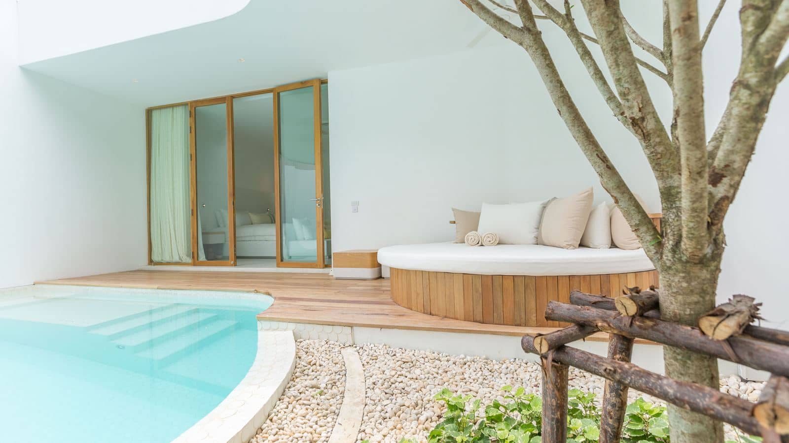rooms-garden-pool-villa