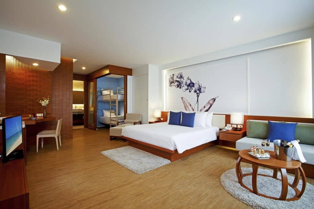 rooms-family-residence