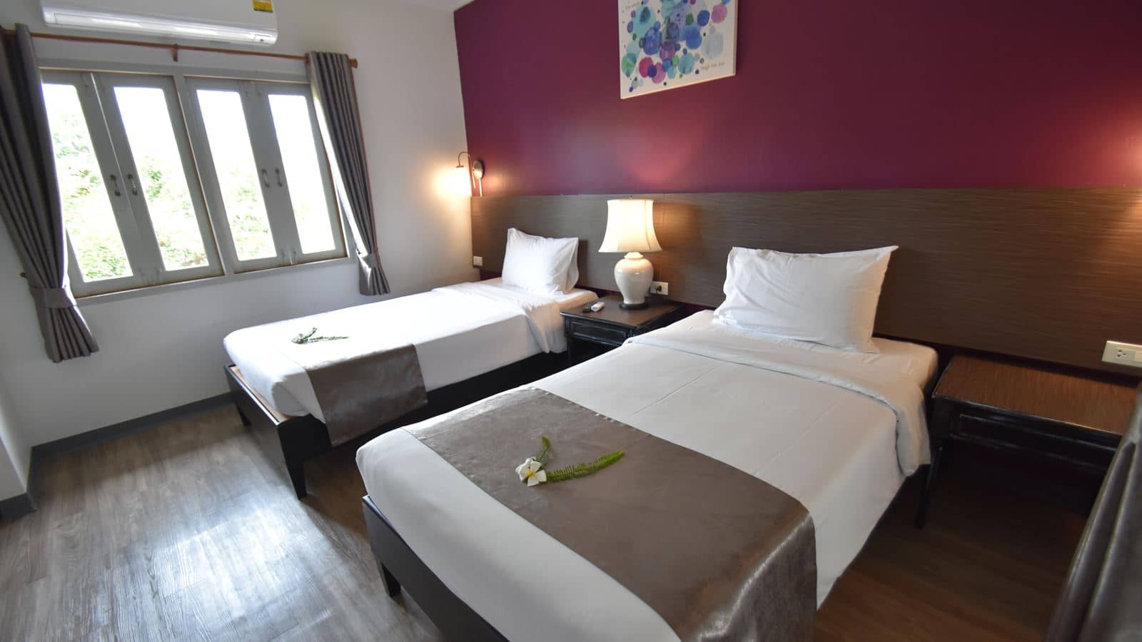 rooms-standard-room