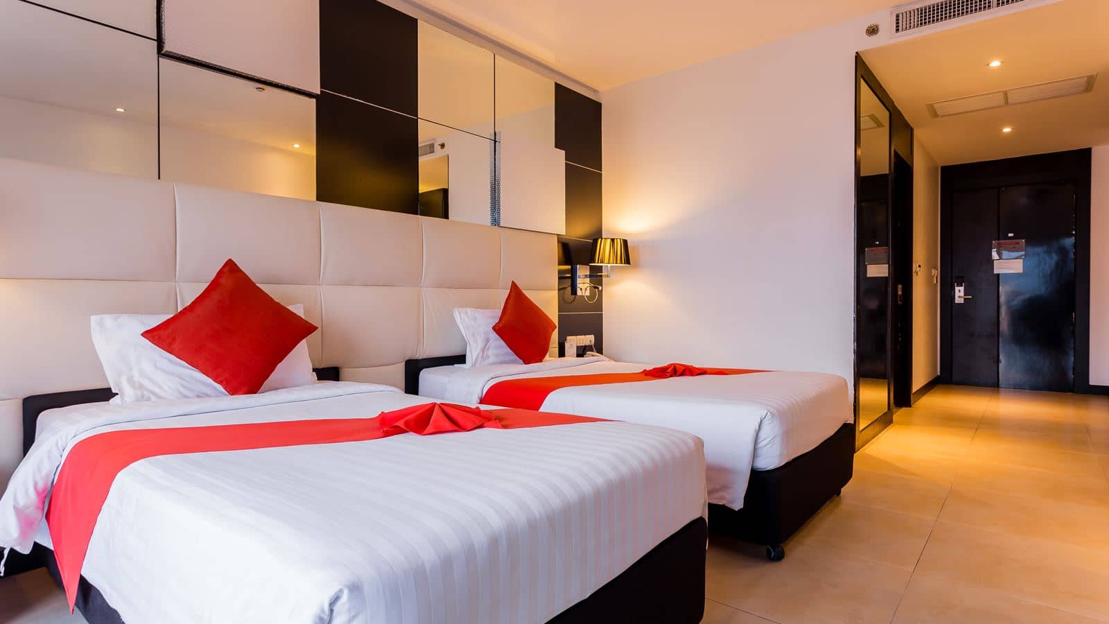 rooms-grand-deluxe-twin