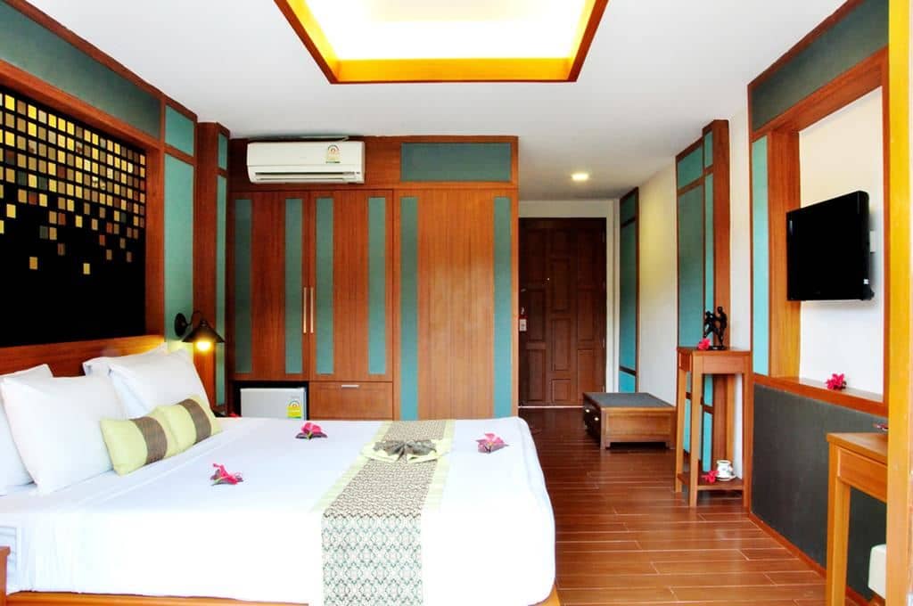 rooms-standard-room