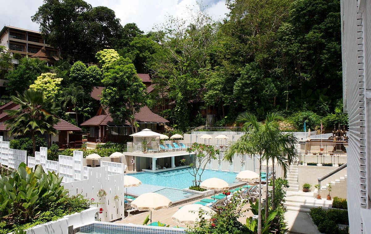 pools-outdoor-pool