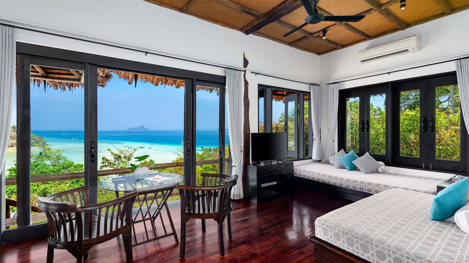 rooms-oceanview-hillside-pool-villa