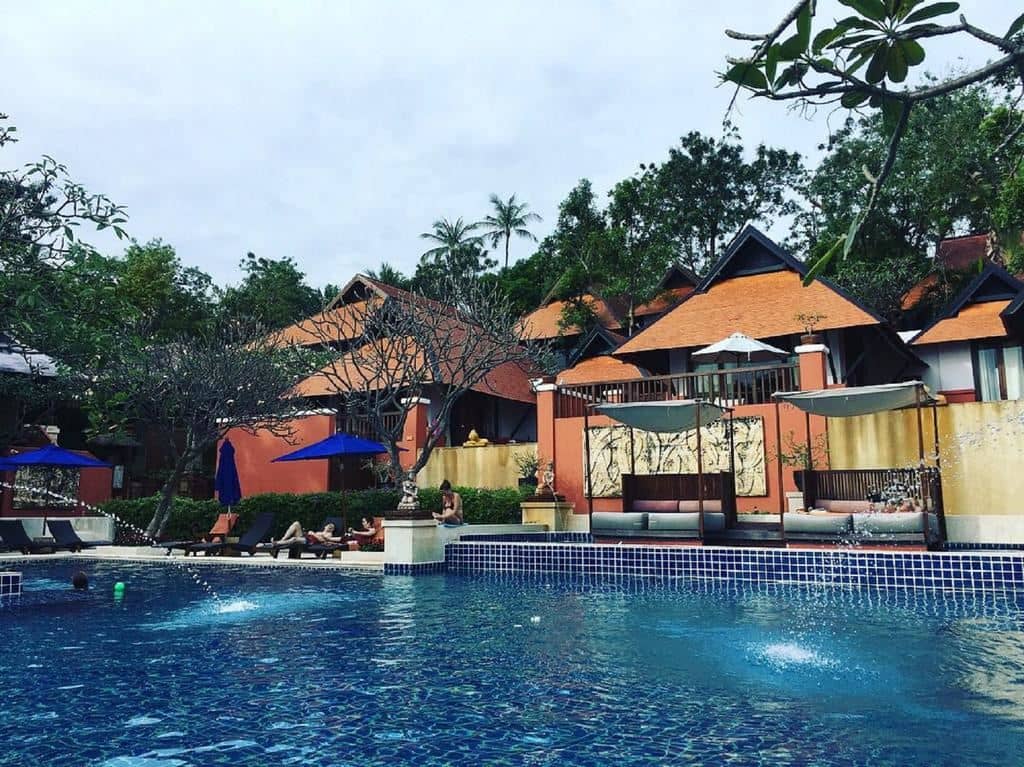 pools-outdoor-pool