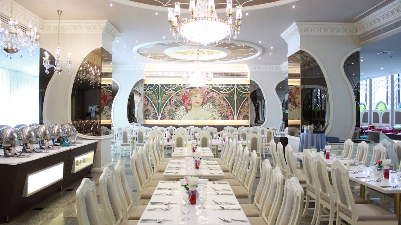 restaurants-benjamas-restaurant