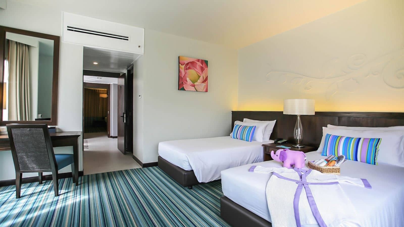 rooms-deluxe-garden-view