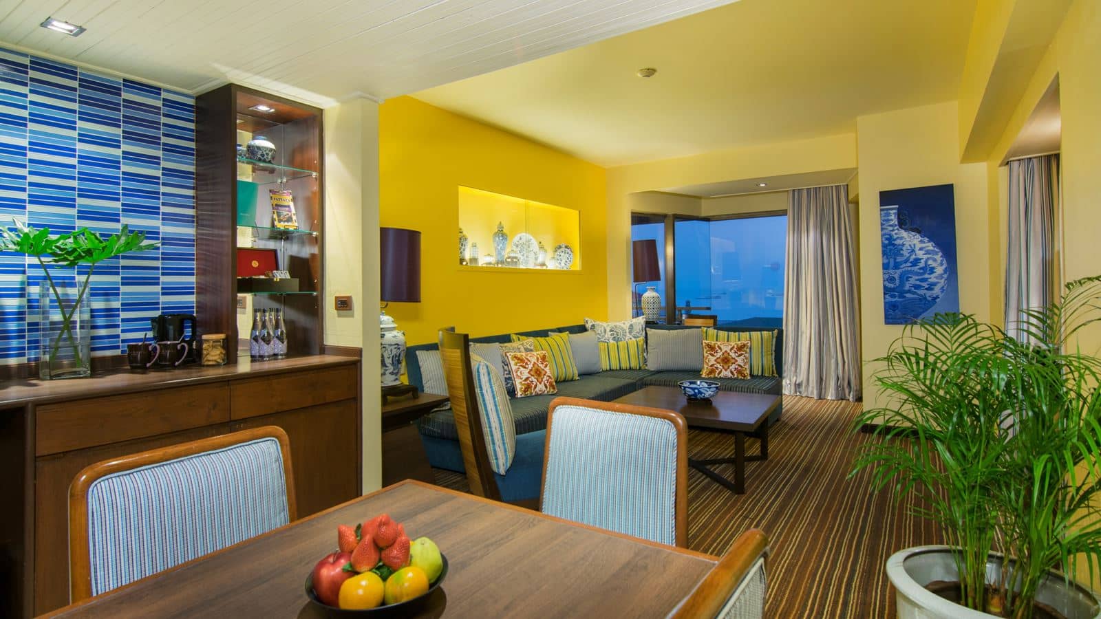 rooms-theme-suite