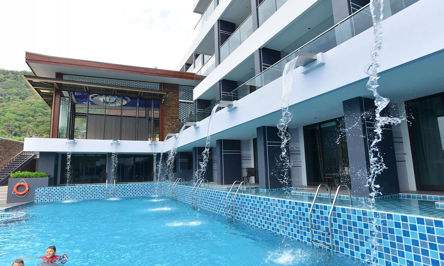 pools-outdoor-pool