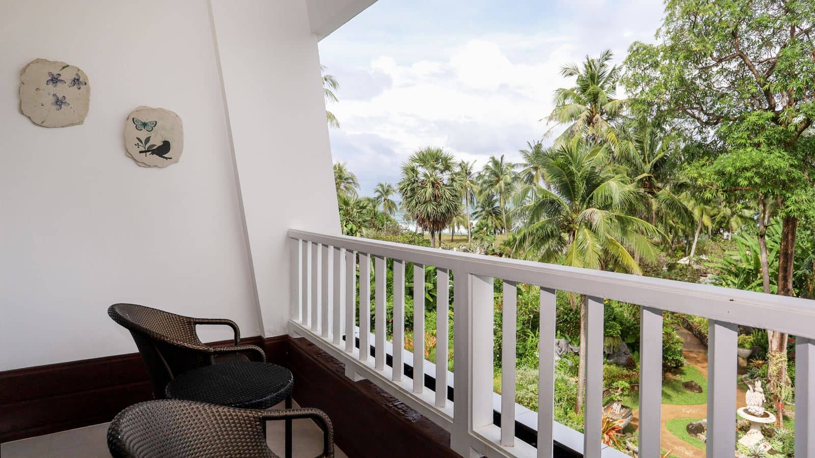 rooms-deluxe-terrace