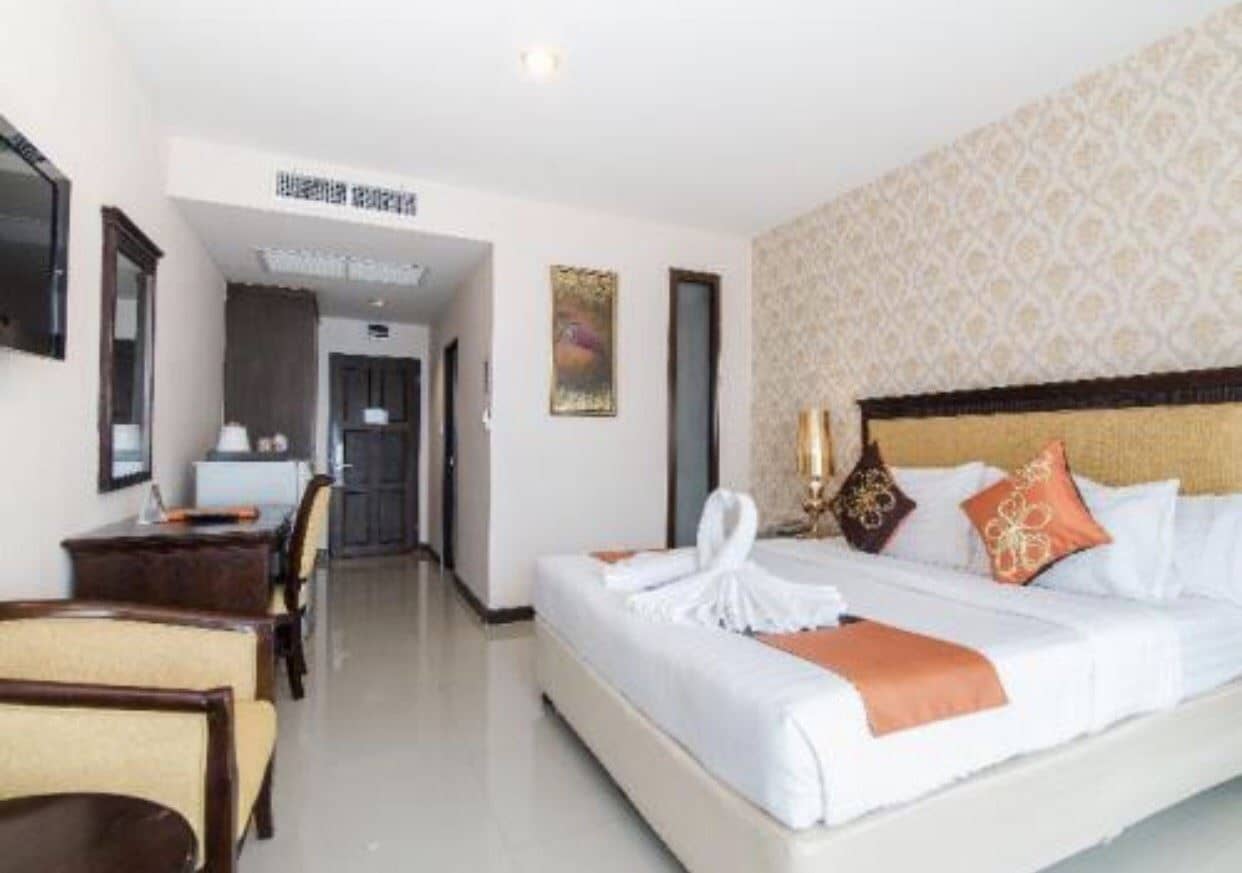 rooms-superior-room
