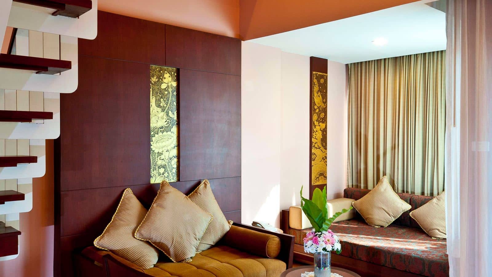 rooms-duplex-pool-view