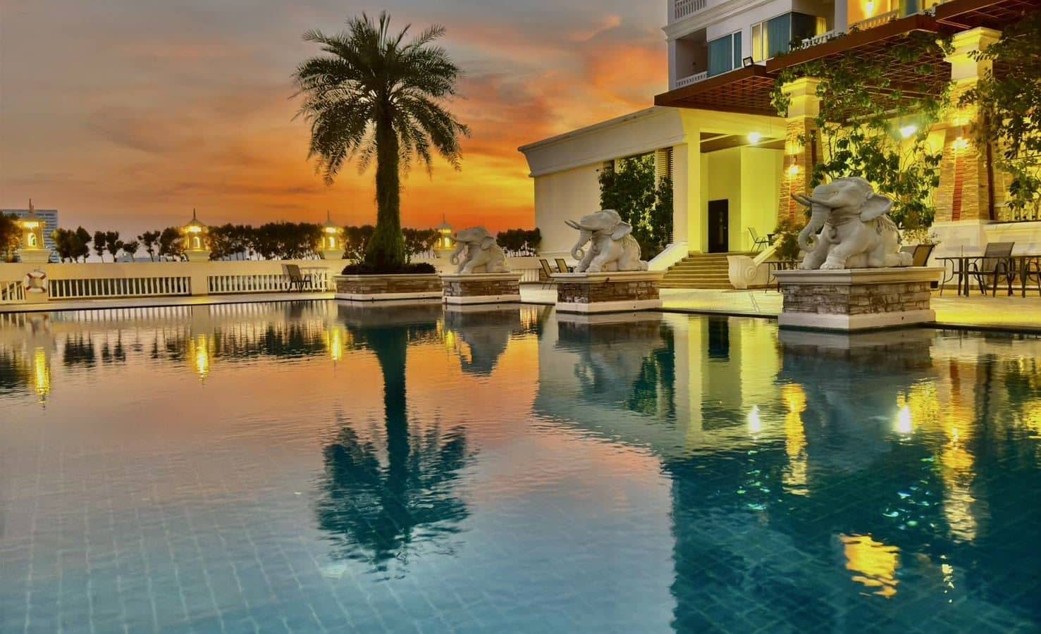 pools-outdoor-pool