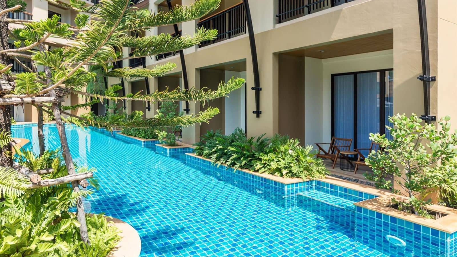 pools-outdoor-pool
