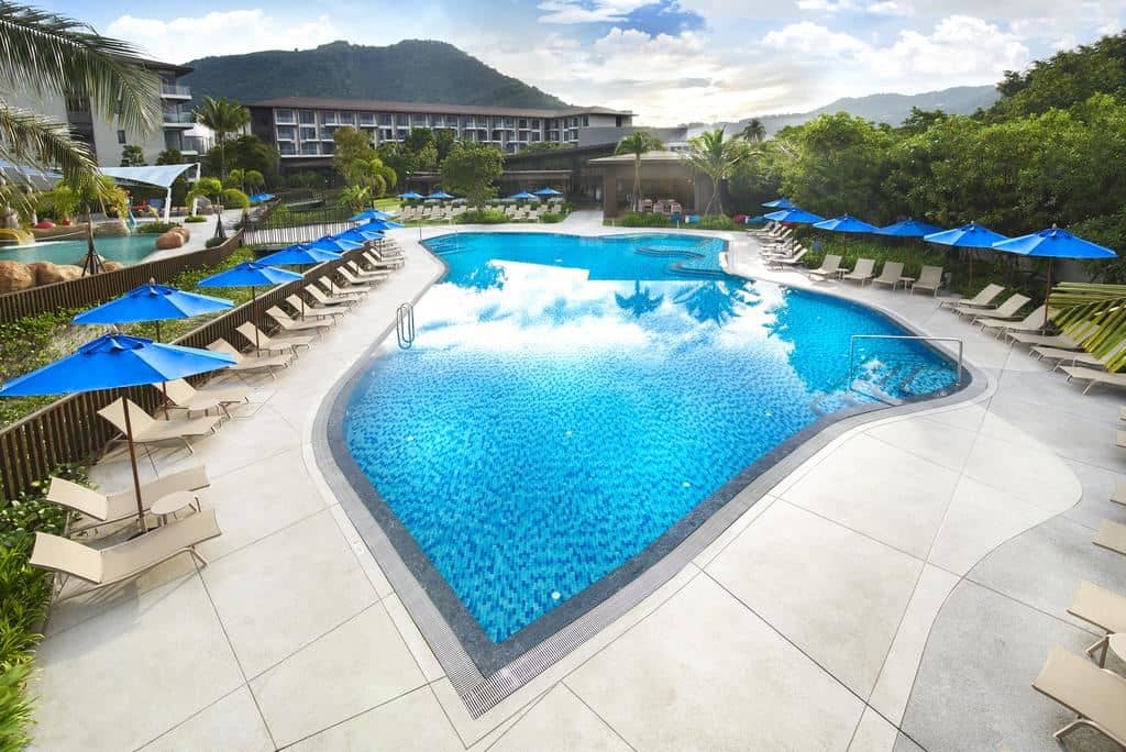pools-outdoor-pool