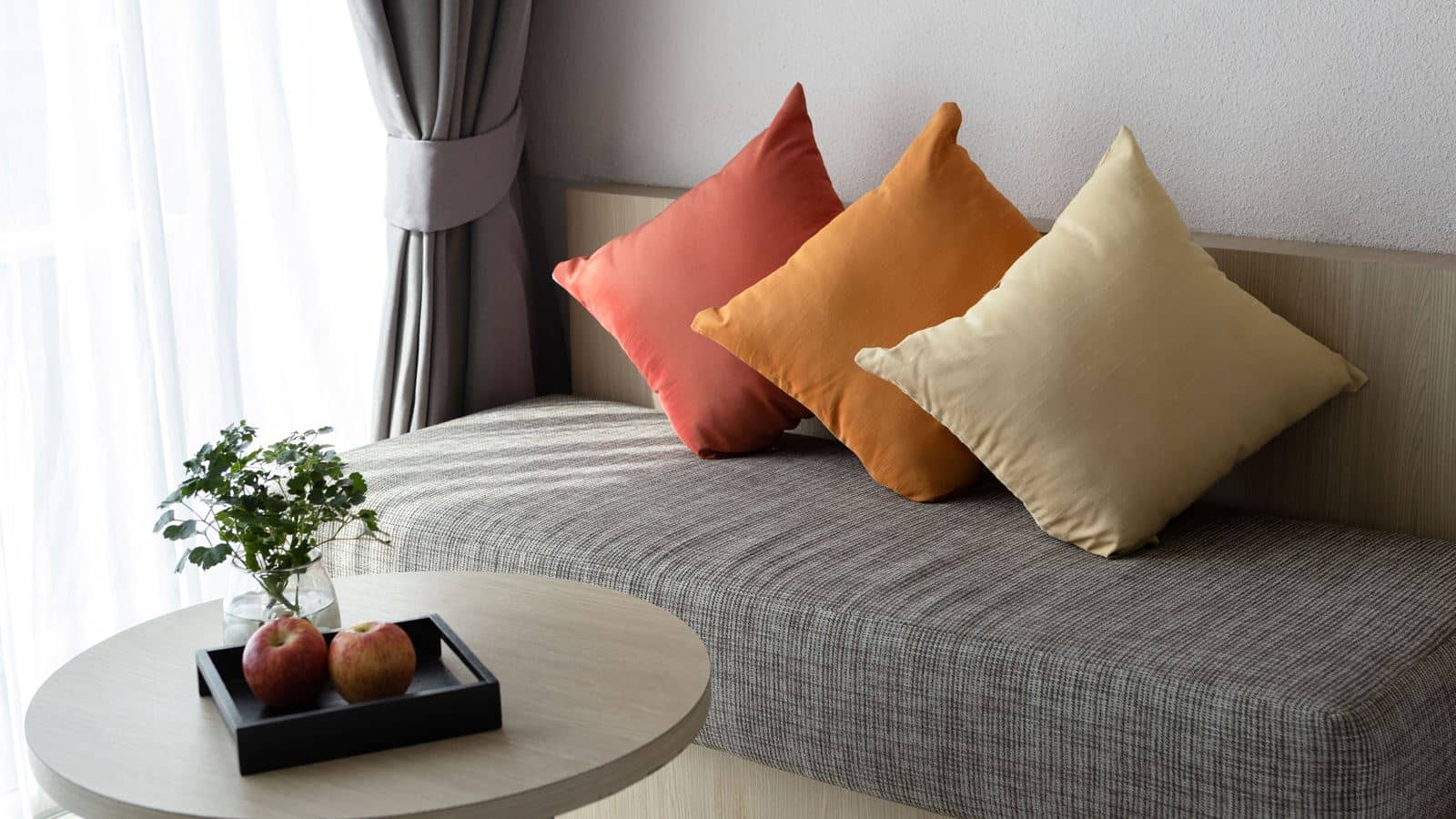 rooms-deluxe-room