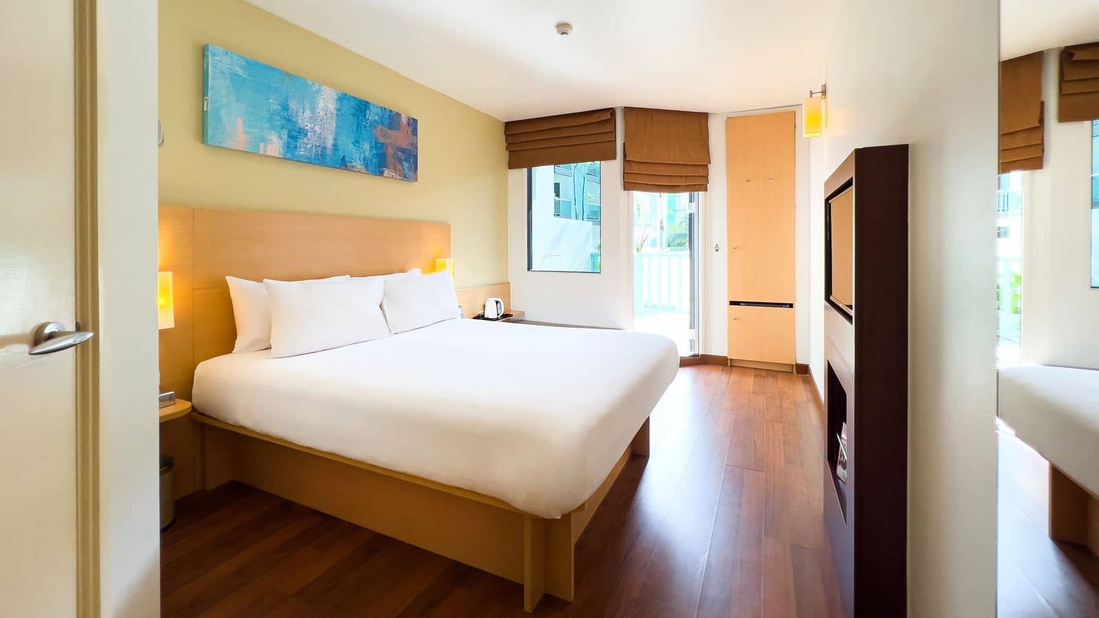 rooms-standard-room
