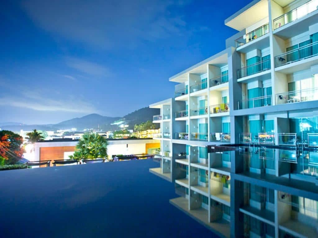 pools-outdoor-pool