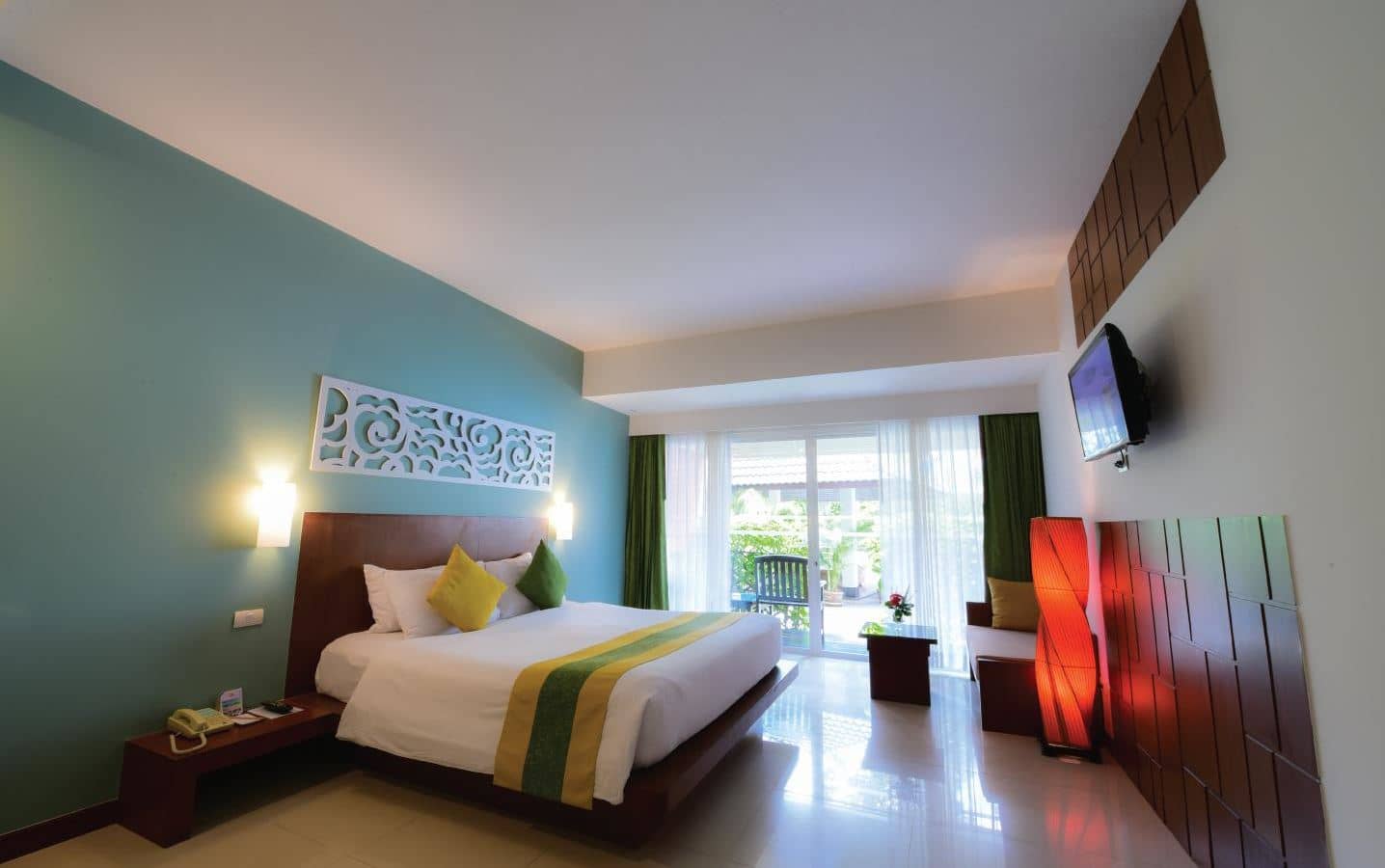 rooms-deluxe-room