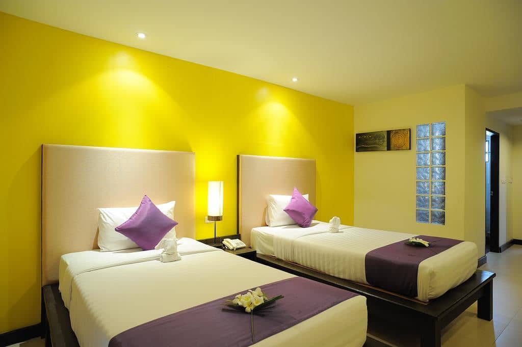 rooms-superior-room