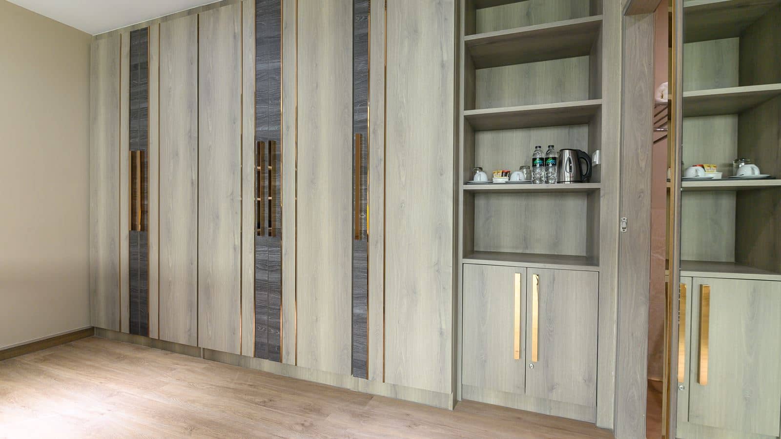 rooms-family-grand-deluxe-suite