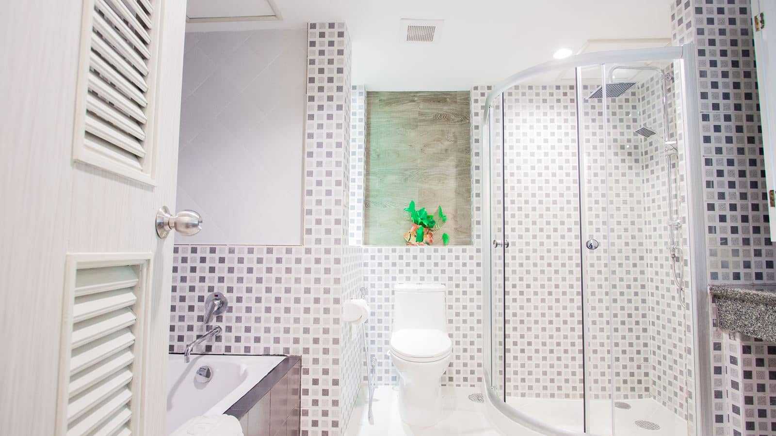 rooms-deluxe-room