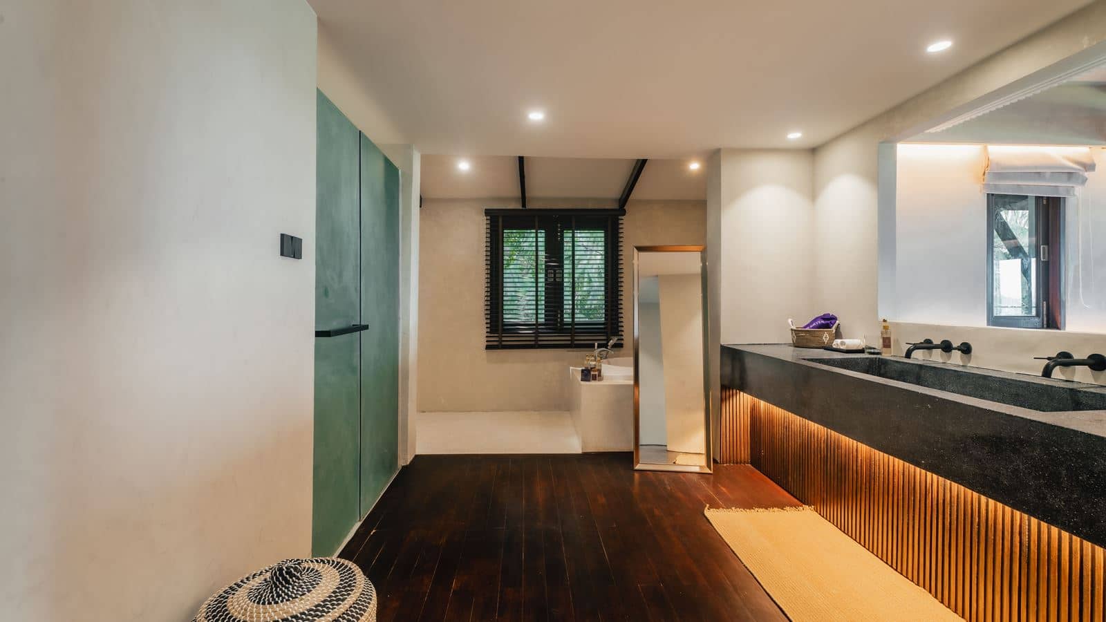 rooms-lux-3-bedroom-grand-sea-view-pool-villa
