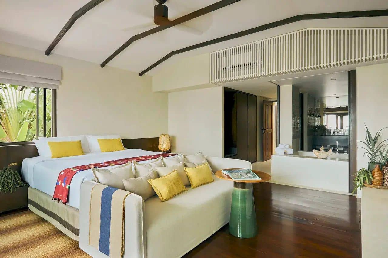 rooms-lux-2-bedroom-grand-sea-view-pool-villa