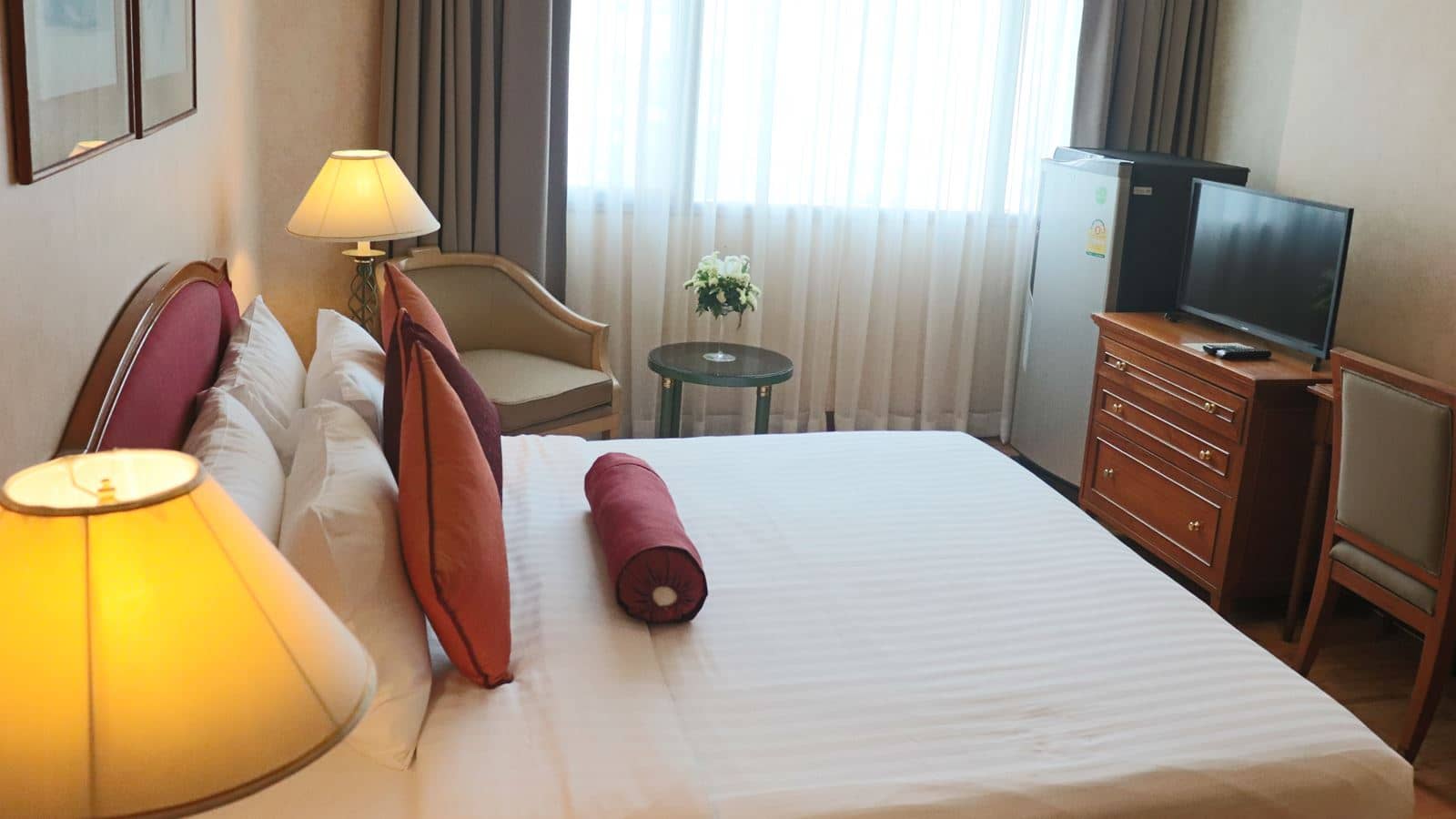 rooms-premier-room