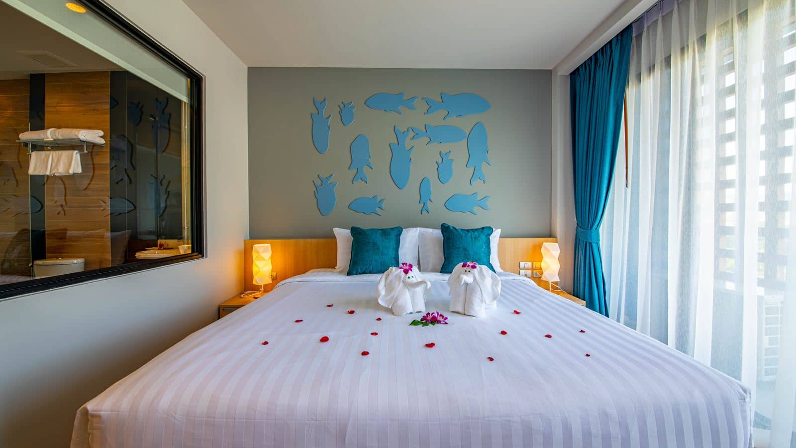 rooms-superior-room