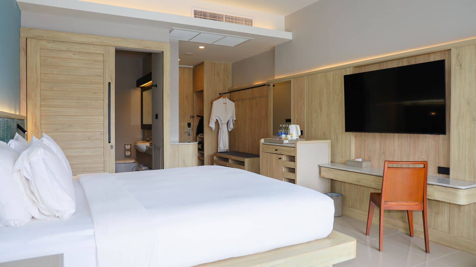 rooms-deluxe-pool-access-room
