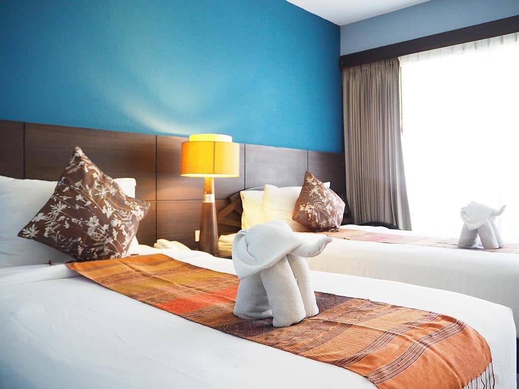 rooms-superior-room