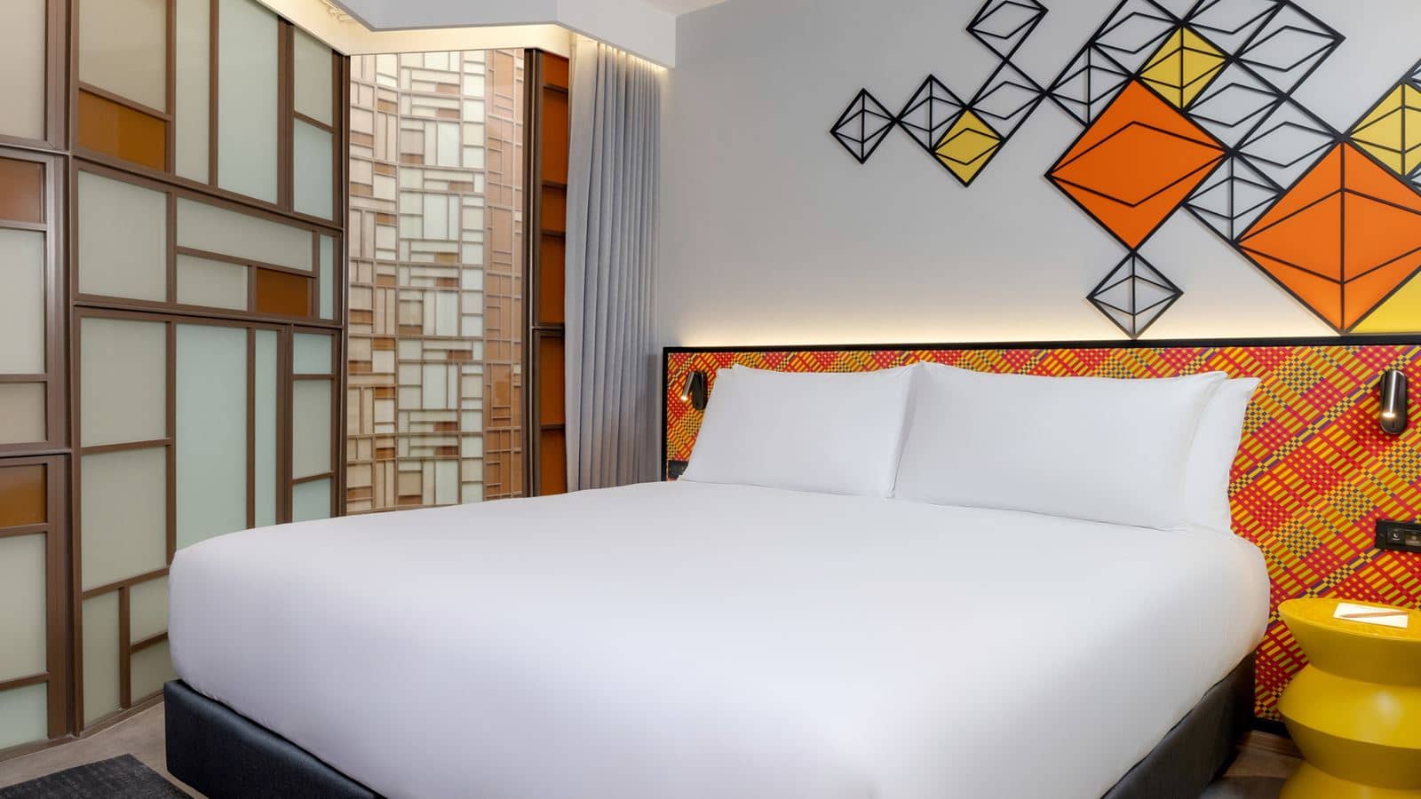 rooms-superior-room