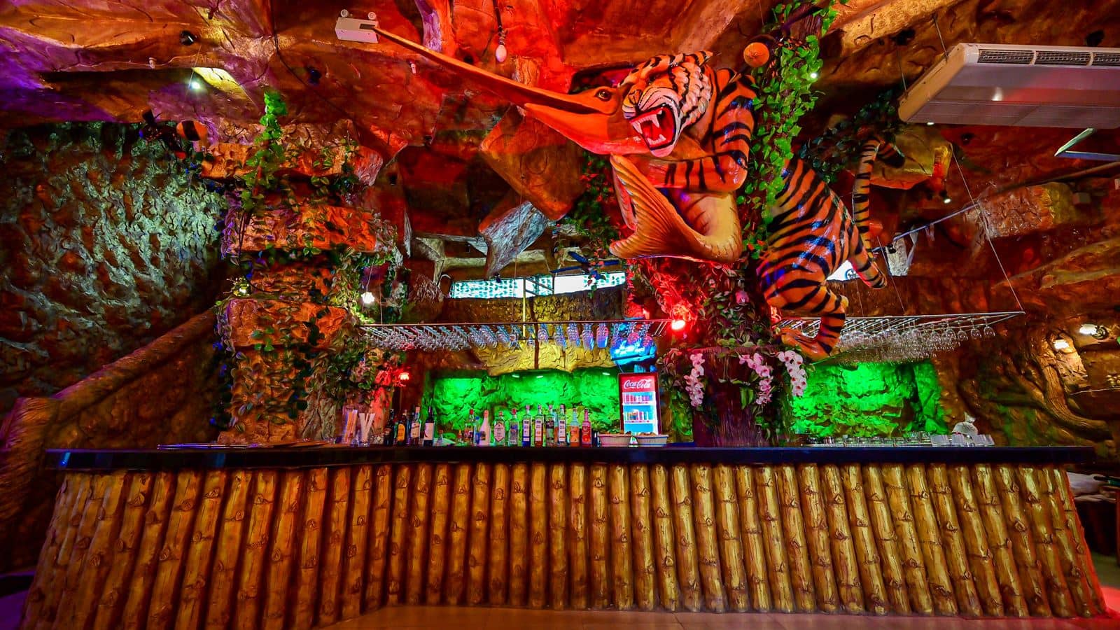 bars-tiger-bar