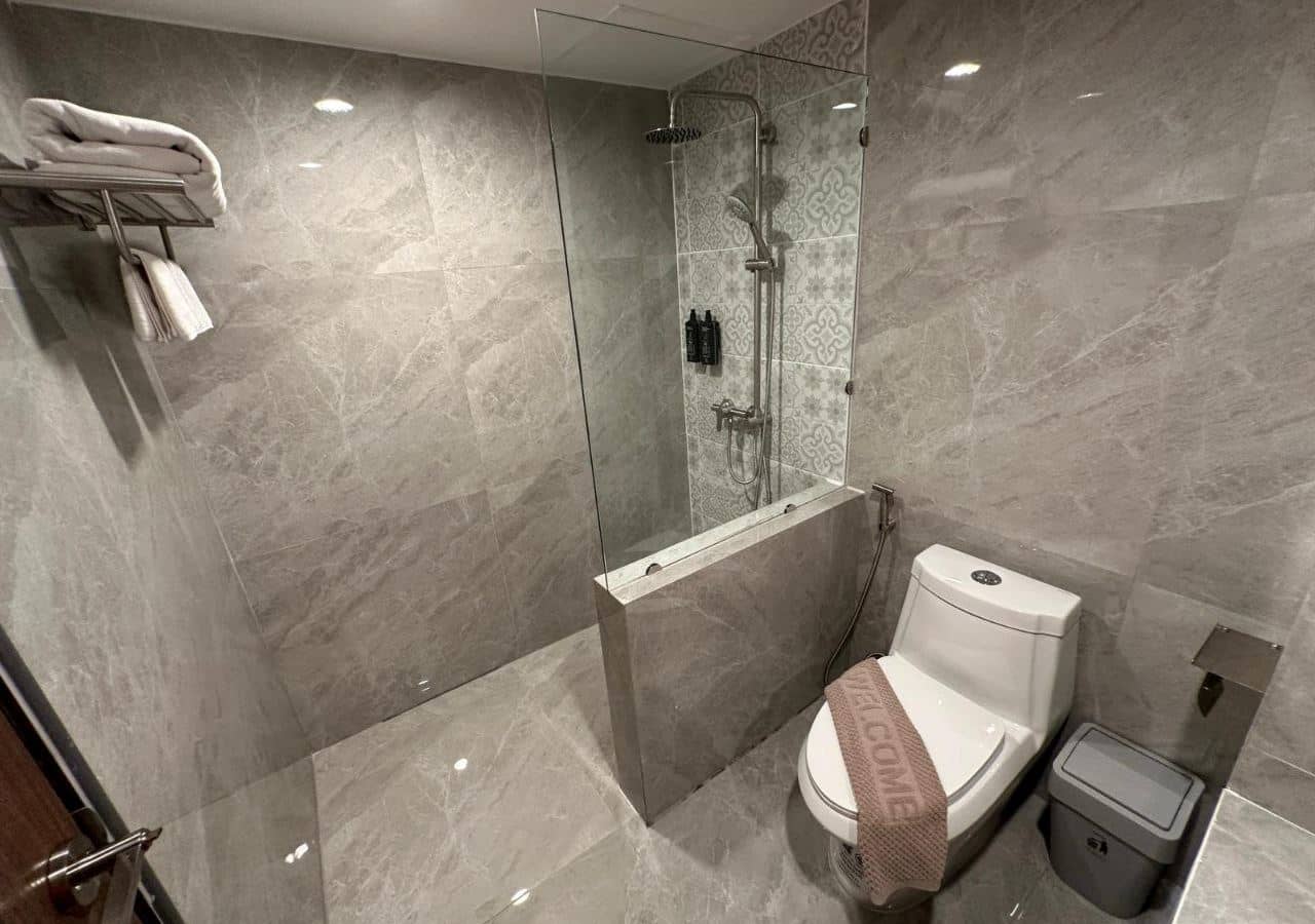rooms-family-room