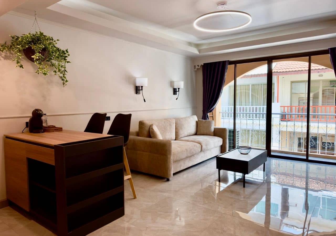 rooms-family-room