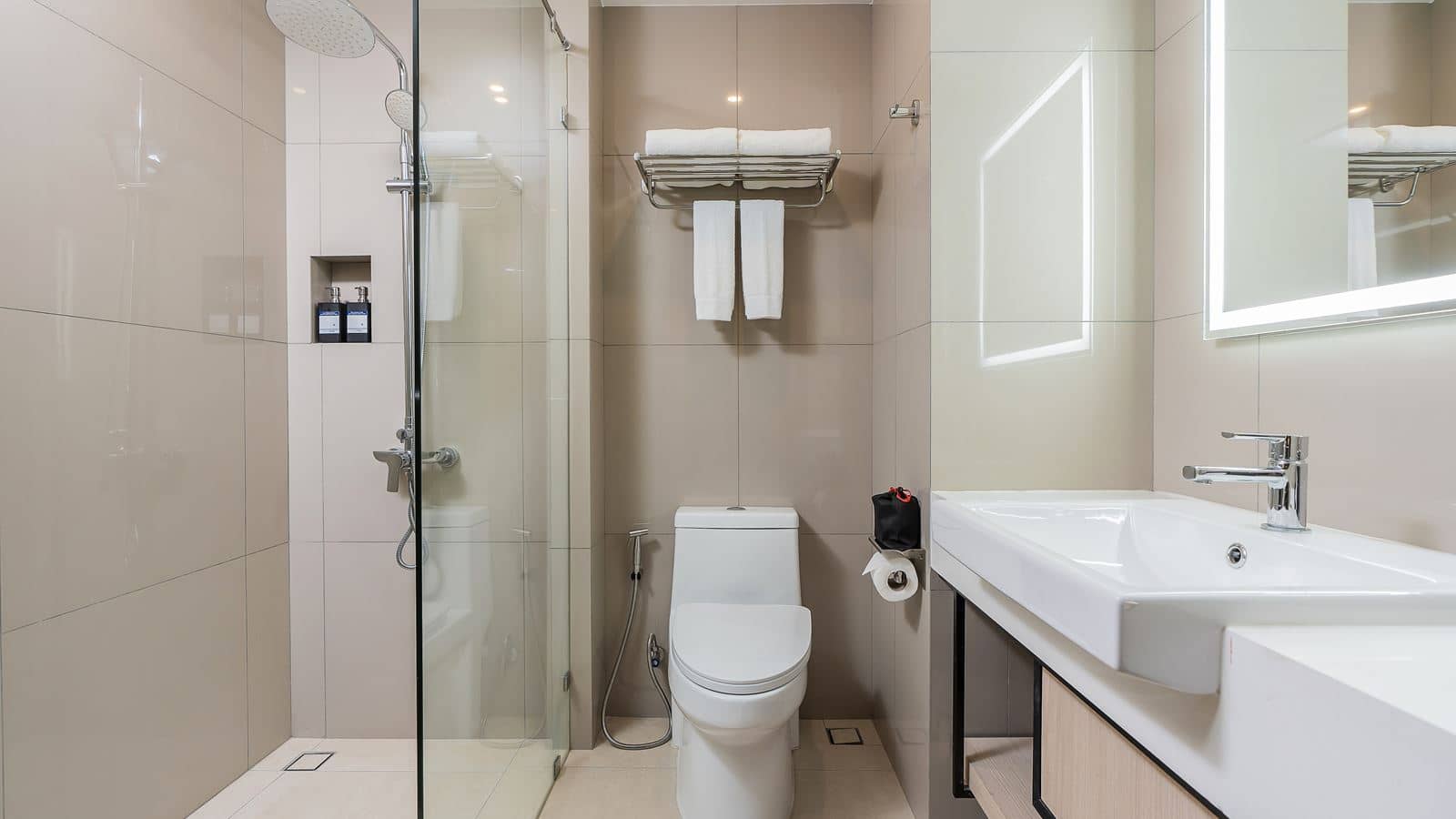 rooms-superior-twin-room