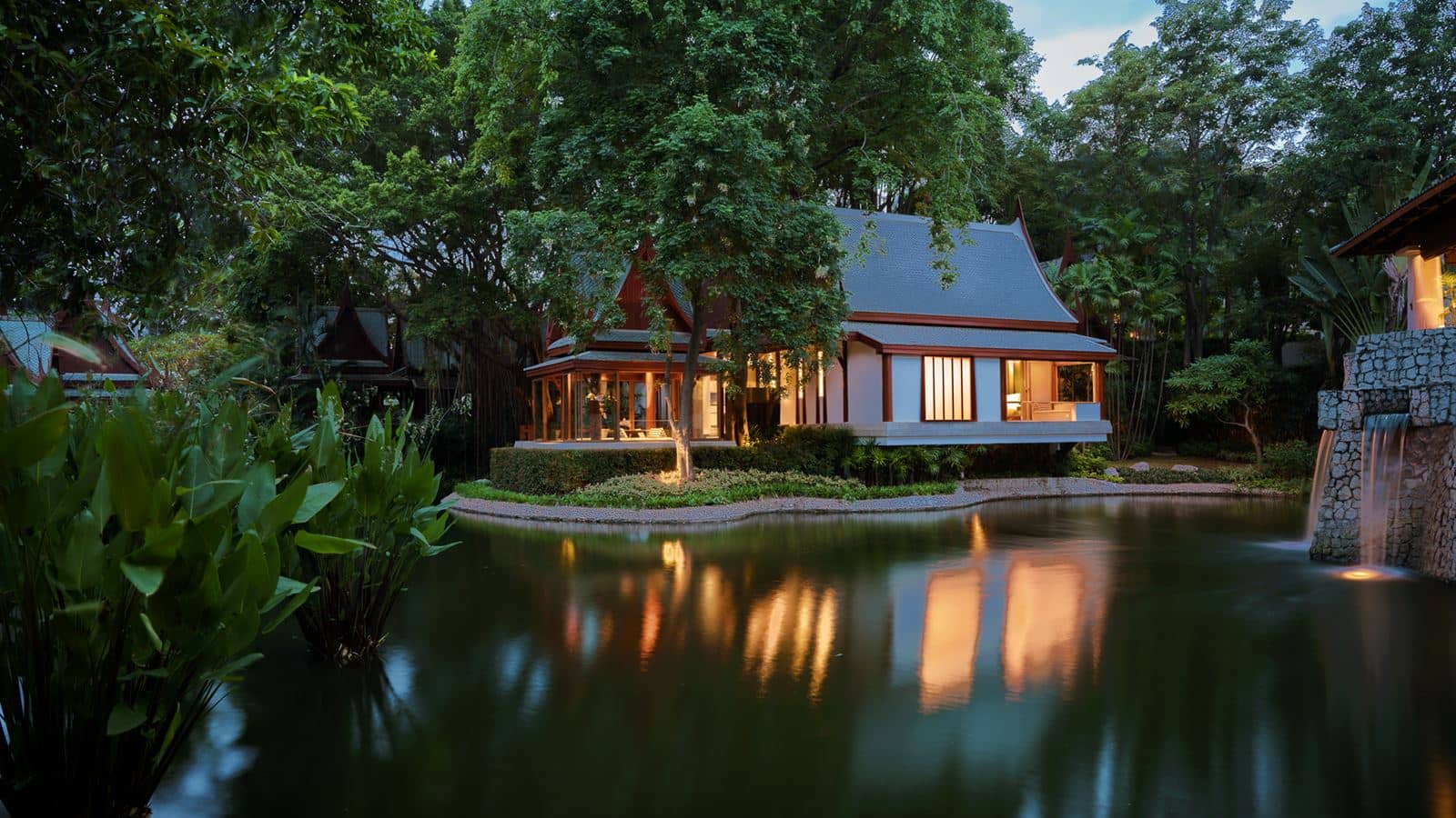 rooms-thai-pavilion-suite